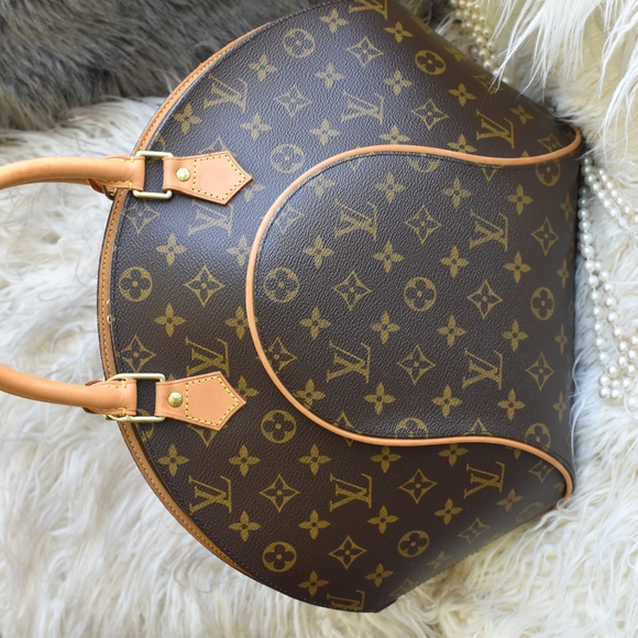 Louis Vuitton Brown Monogram Dome Shoulder Bag - Picture 4 of 5